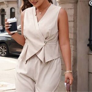 🌸✨ Shein Beige Tailored Vest – Size M | Elegant Minimalist Chic ✨🌸